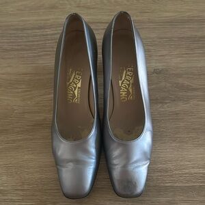 Salvatore Ferragamo Vintage Silver Pumps